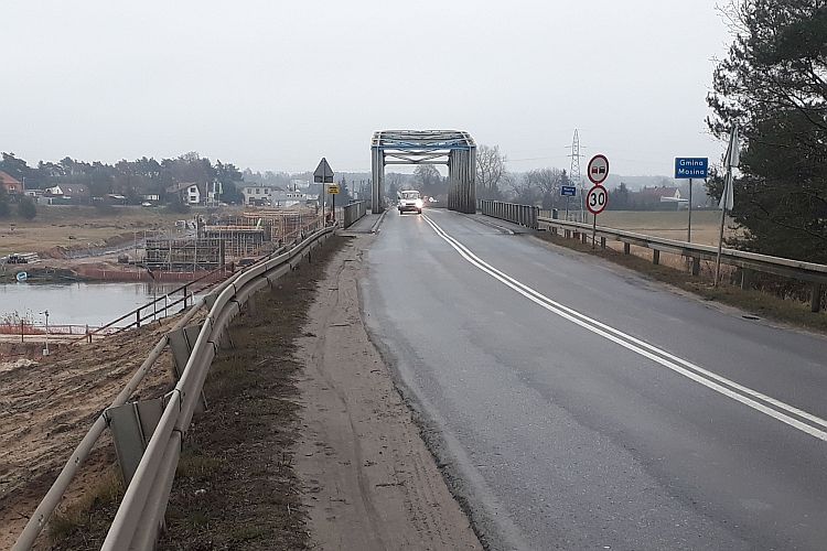 most w Rogalinku