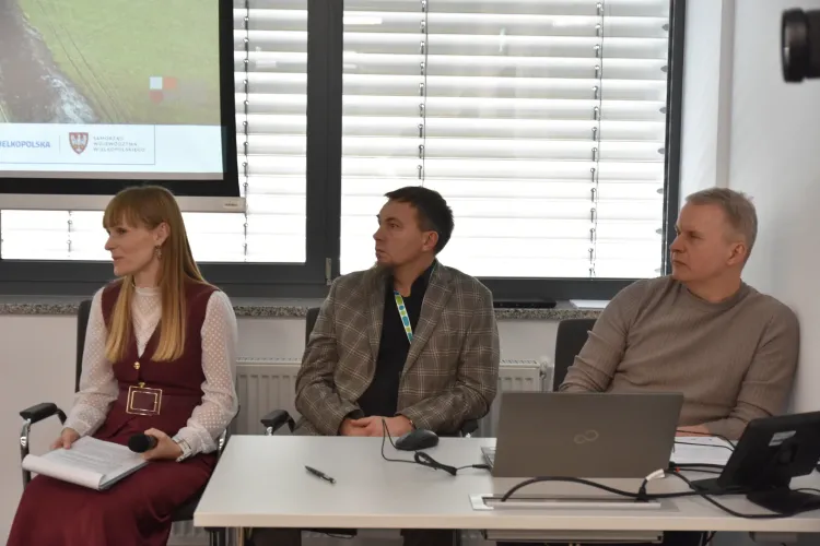 otwarcie nowego odcinka drogi wojew&oacute;dzkiej nr 305