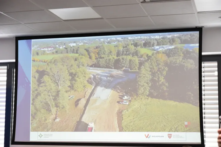 otwarcie nowego odcinka drogi wojew&oacute;dzkiej nr 305